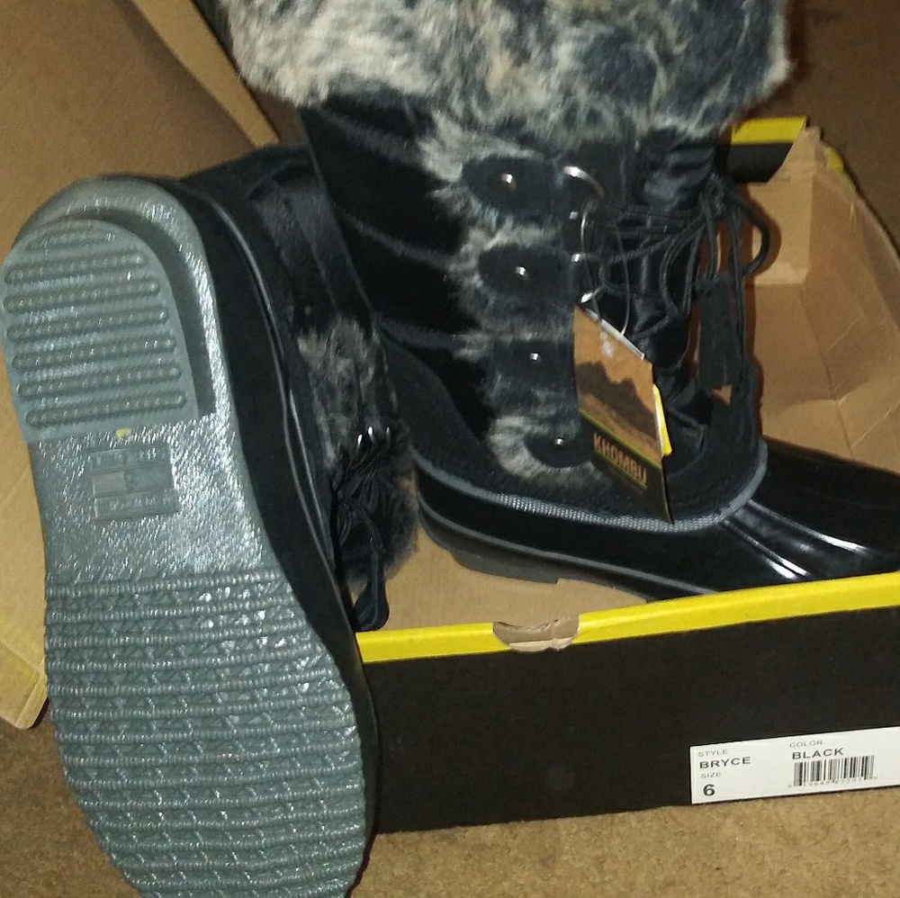 Khombu NEW W TAGS IN BOX SZ6 WMN BLK BOOTS
